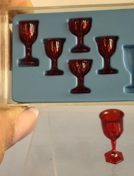 Ruby "Cut Glass" Stemware, 6 pieces cb002