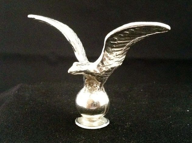 Silver Eagle Statue Large vico0015