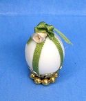 Simple White Egg on a stand E06
