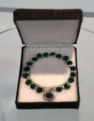 Single Strand Emerald Necklace jew023