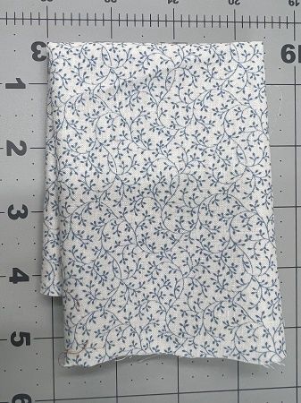 Roses on Ivory Background with greenery fabric129-1