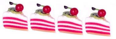 Sliced Strawberry Cake (4 pieces) a4021