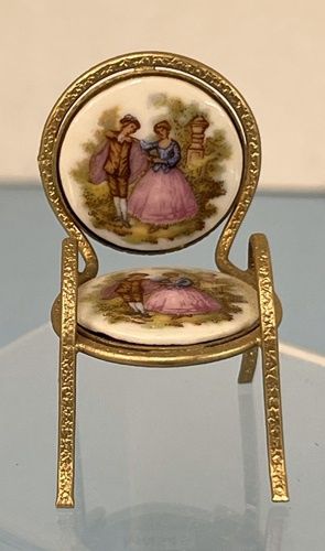 Small Metal Chair mn545