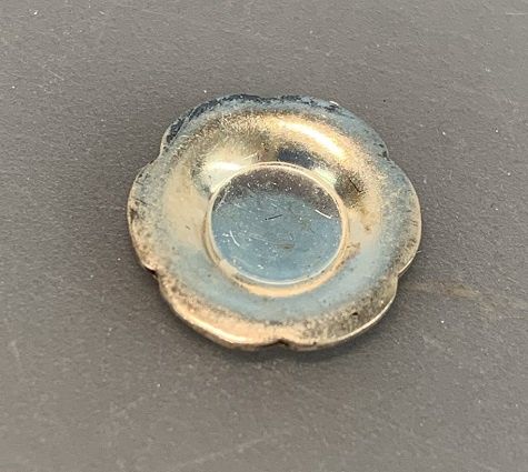Small Silver Plates 27615