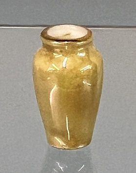 Small Yellow Ginger Jar Vase w/Iridescent Glaze cn2037