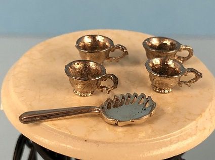 Silver-plated Cups and a Tea Strainer 27618