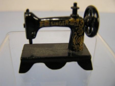 Singer Sewing Machine ch22660