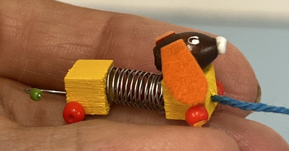 Slinky Dog Toy mc1375x