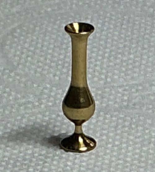 Slender Brass Bud Vase mc031181