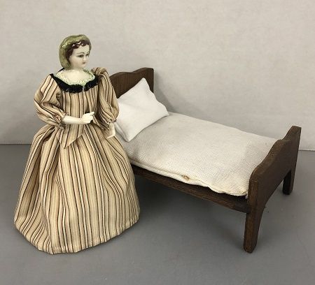 Small 1" Scale China Doll in Silk ed68202