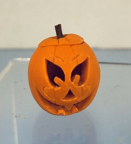 Small Light Up Jack-O-Lantern mc02652a