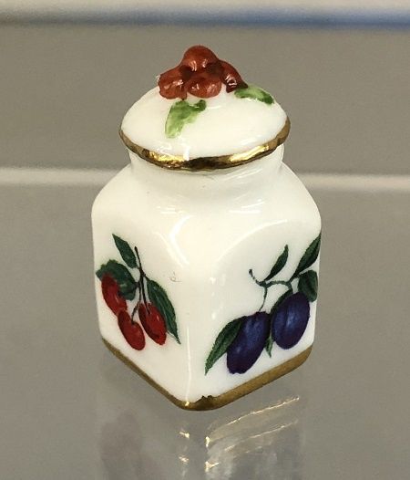 Square Canister with Fruit Design mc03919
