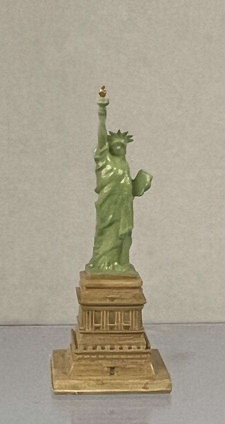 Statue of Liberty on Base 2" Tall jc6243