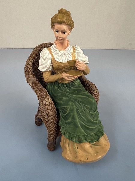 Sitting Emily ch22482