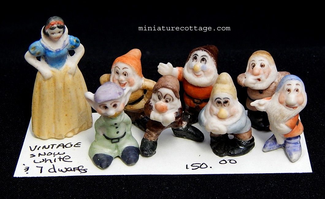 Snow White and the Seven Dwarfs ra81401