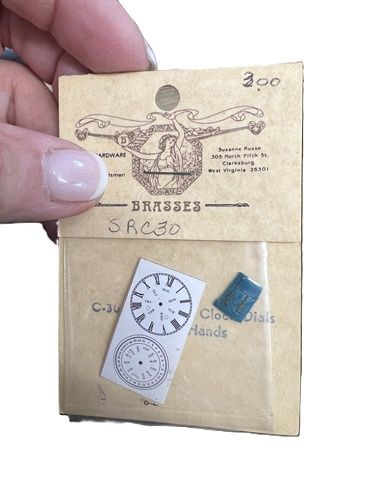 Suzanne Russo Calendar Clock Dial SRC30