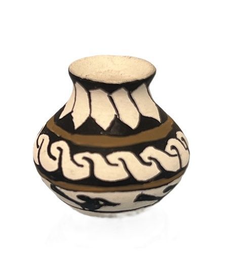 Southwest Pottery by Gloria Bogulas mc031040