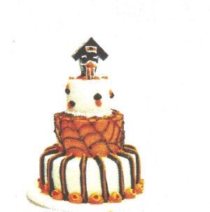 Spider's Hollow Three - Tier Cake BDk1215