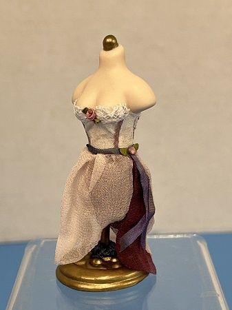 Store Display Mannequin Dressed mc05709