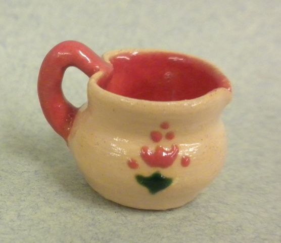Small Pitcher Jheitz