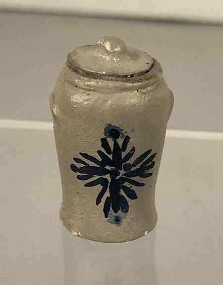 Stoneware Ginger Jar MC02685
