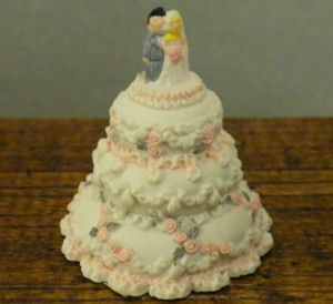 Tall Wedding Cake A1718