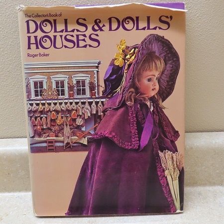 The Collector's Book of Dolls &amp; Dolls' Houses 0-517-119048