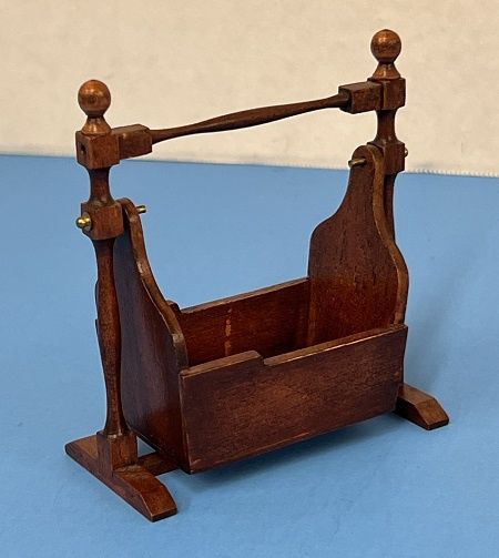 Swinging Baby Cradle mc05678
