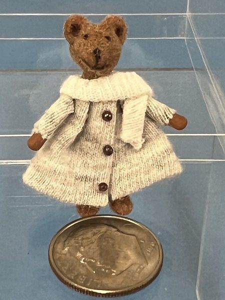 Tiny Dressed Bear #3 by Volker Arnold lv22413