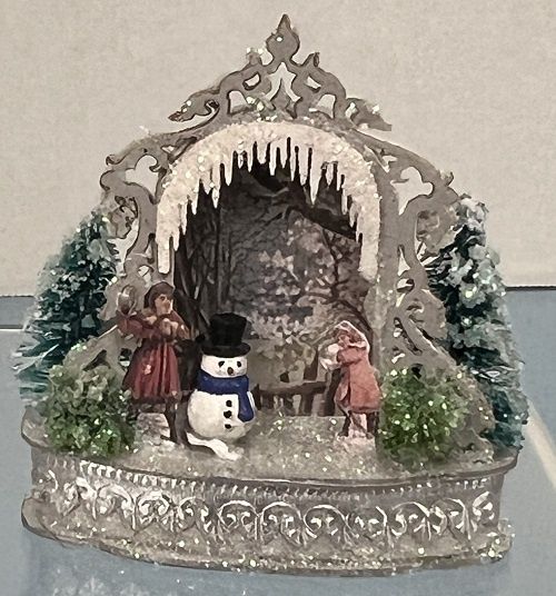Tiny Snow scene mc05738-1