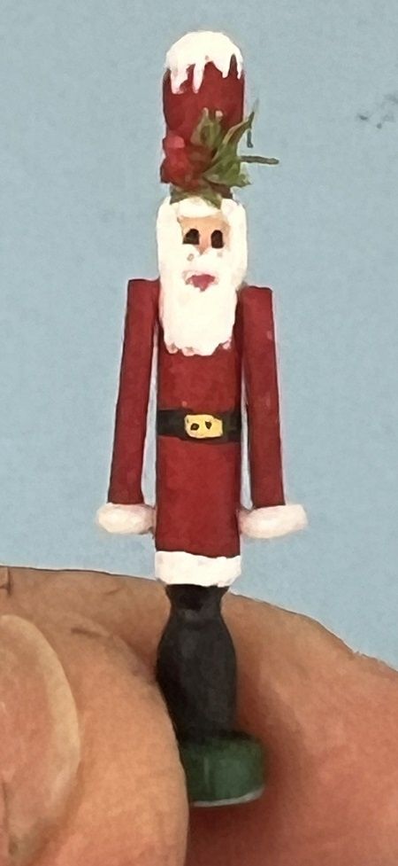 Tiny Wooden Santa Claus ALA1039