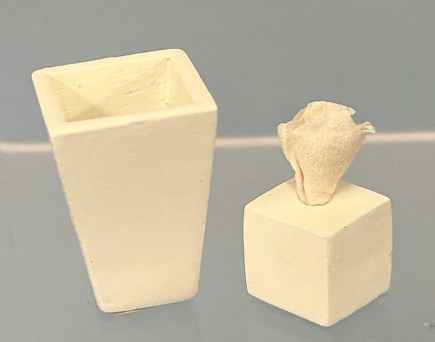 Tissue Box and Trash Can cn0299