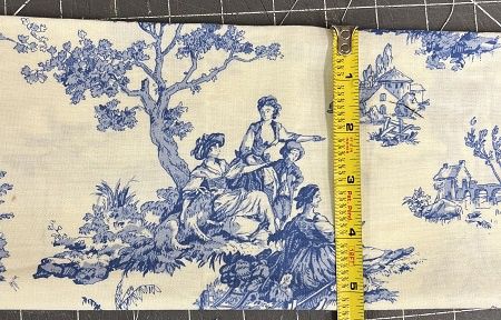 Toile in Blue and White fabric27