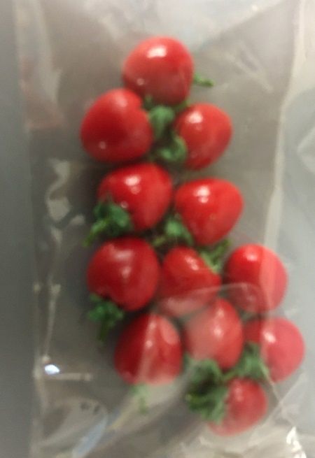 Tomatoes (12) RR0220