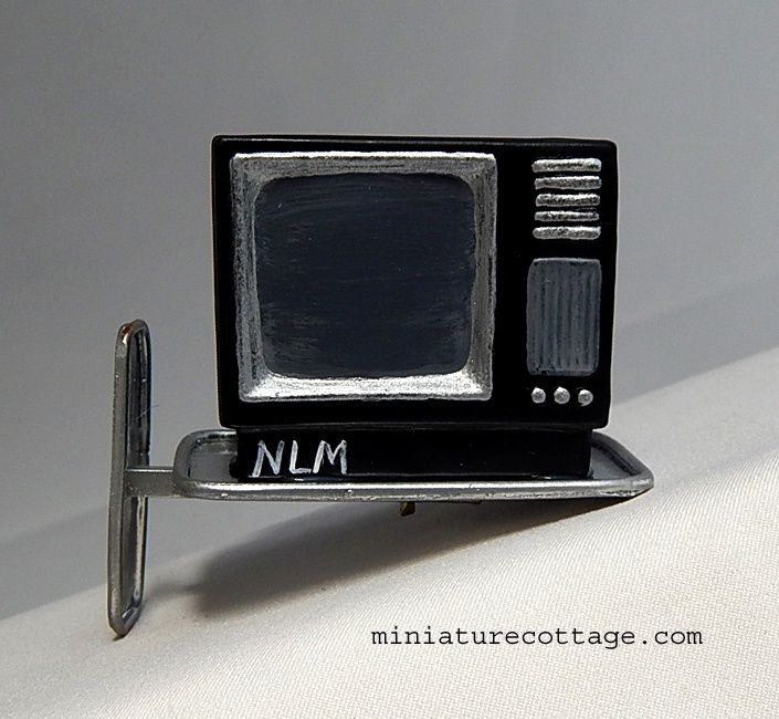 TV to Mount on Wall nlhtv326