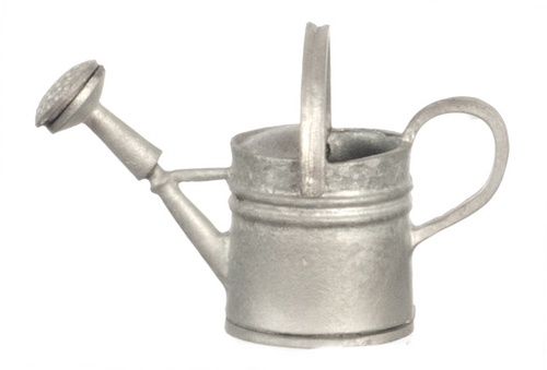Tin Watering Can G8146