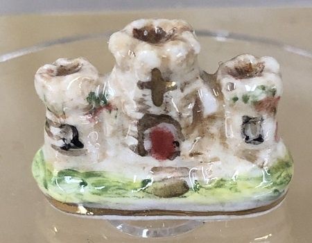 Tiny Porcelain Castle TD41212