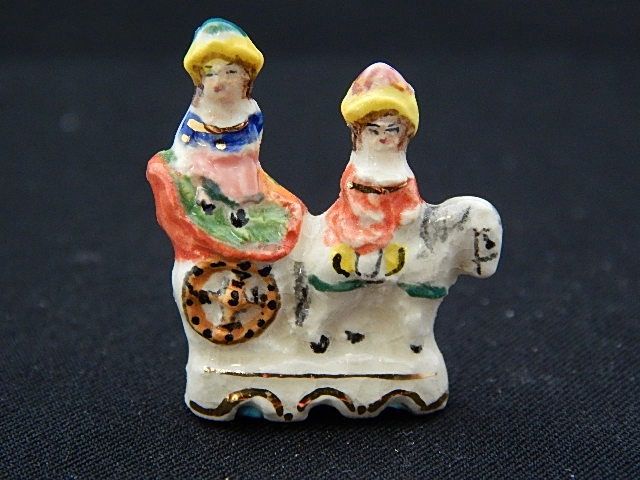 Two Riders Figurine by Janice Crawley lh804