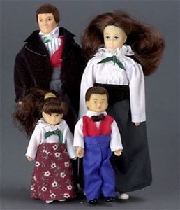 Victorian Family Set of 4 AZG7600