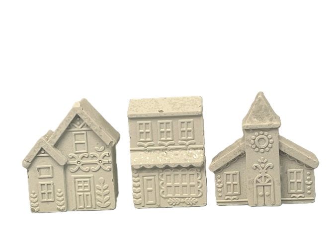 Three Tiny Houses to Paint mc031068