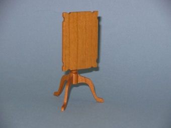 Tilt-Top Table DC14