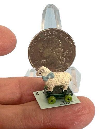 Tiny Lamb Toy on Wheels E35