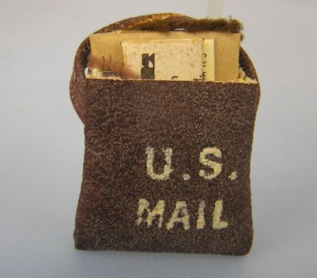 U. S. Mail Pouch 10000208