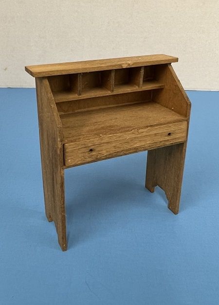 Unfinished Desk with cubby holes ala725