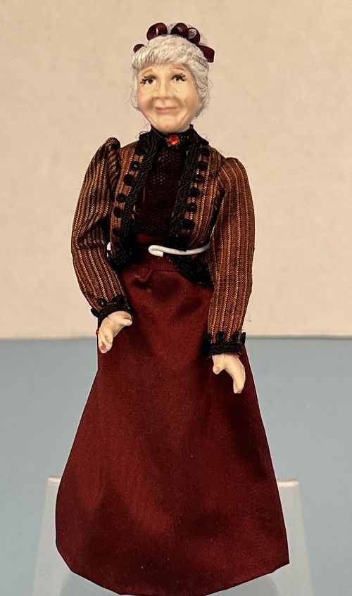 Victorian Grandmother ALA936