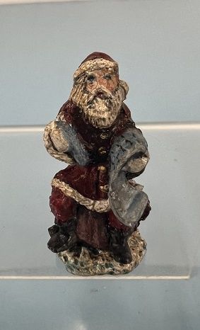 Tiny Painted Santa with a Christmas List mn306