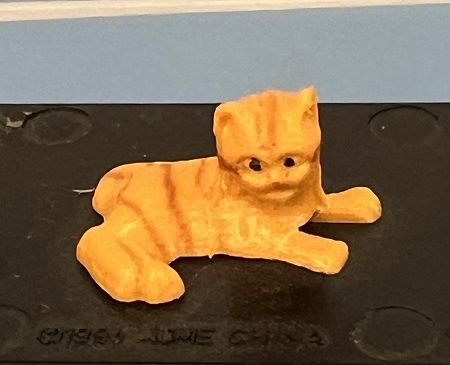 Tiny Yellow Tiger Kitty mc05690