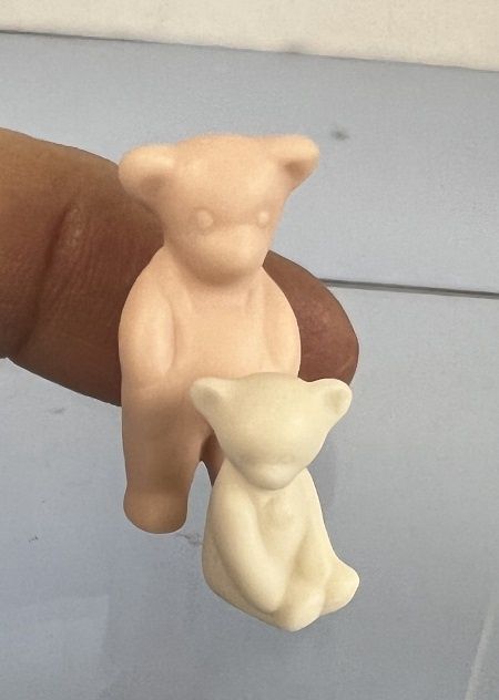 Two Bears in Porcelain mc04825