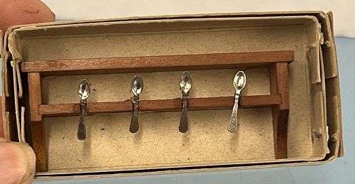 Utensil Rack with Four Silver Spoons MC1835X