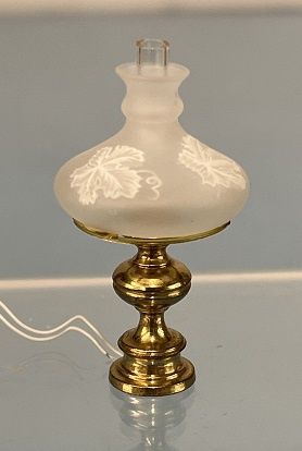 Victorian Style Table Lamp MC031498